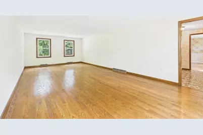500 Inverness Ln, Longmeadow, MA 01106 - Photo 5
