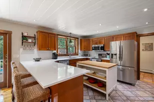 10 N Mill St, Hopkinton, MA 01748 - Photo 9