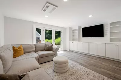 10 N Mill St, Hopkinton, MA 01748 - Photo 21