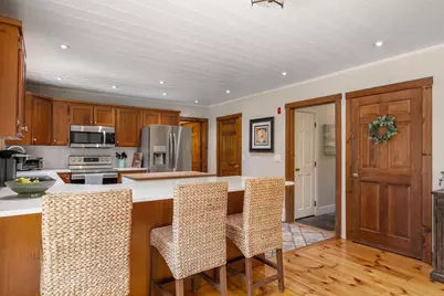 10 N Mill St, Hopkinton, MA 01748 - Photo 11