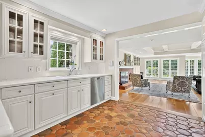 212 Springfield St, Wilbraham, MA 01095 - Photo 7