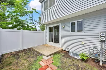 49 Sheri Ln #49, Agawam, MA 01001 - Photo 13