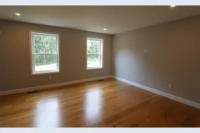 35 Glendale Rd #1, Tiverton, RI 02878 - Photo 13