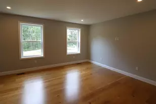 35 Glendale Rd, Tiverton, RI 02878 - Photo 13