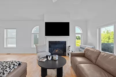98 Front Nine Dr #98, Haverhill, MA 01832 - Photo 5
