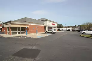 435 W Central St, Franklin, MA 02038 - Photo 1
