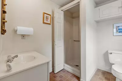 77 Merriam Ave, Leominster, MA 01453 - Photo 23