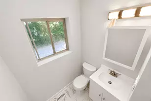 6 Bayberry Dr, Sharon, MA 02067 - Photo 3