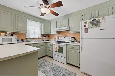 90 Swan Street #204, Lowell, MA 01852 - Photo 7