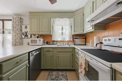 90 Swan Street #204, Lowell, MA 01852 - Photo 9