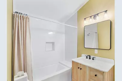 923 Main Rd, Northbridge, MA 01588 - Photo 15