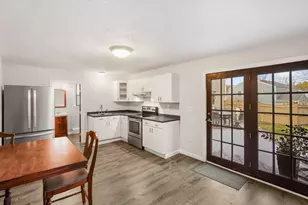 923 Main St, Northbridge, MA 01588 - Photo 17