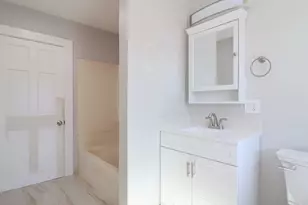 7 High St, Clinton, MA 01510 - Photo 17