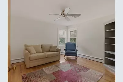 1443 Bedford St, Fall River, MA 02723 - Photo 17