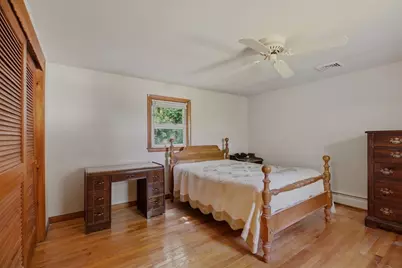 1443 Bedford St, Fall River, MA 02723 - Photo 27