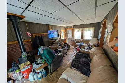 193 Bouchard Ave, Dracut, MA 01826 - Photo 5