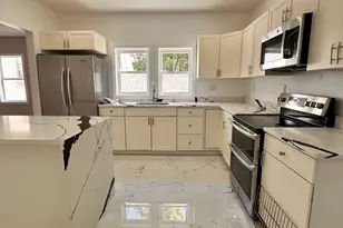 524 Howard St, Lawrence, MA 01841 - Photo 3