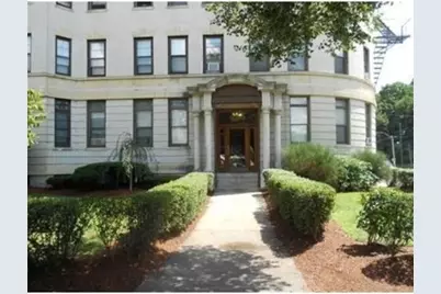 1880 Commonwealth Ave #10, Boston, MA 02135 - Photo 9