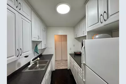 8 Whittier Pl #12F, Boston, MA 02114 - Photo 29