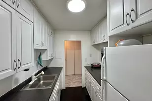 8 Whittier Pl, Boston, MA 02114 - Photo 29