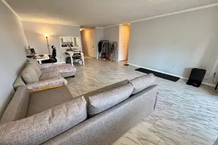 8 Whittier Pl, Boston, MA 02114 - Photo 3