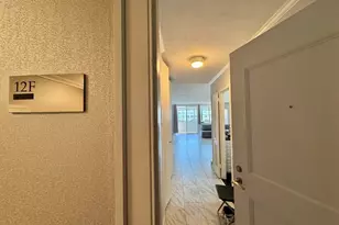 8 Whittier Pl, Boston, MA 02114 - Photo 31