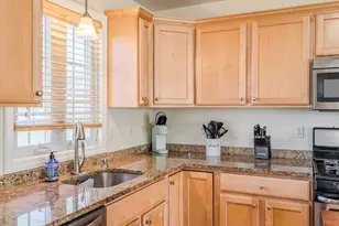 27 Streamview Dr, Cumberland, RI 02864 - Photo 5