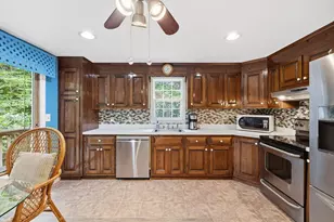 25 Muskegat Rd, Falmouth, MA 02536 - Photo 13