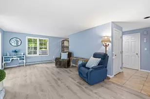 25 Muskegat Rd, Falmouth, MA 02536 - Photo 9