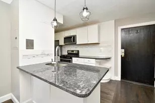 800 Hyde Park Ave, Boston, MA 02136 - Photo 7