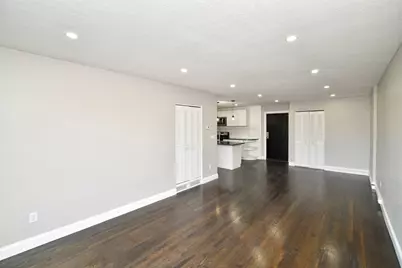 800 Hyde Park Avenue #37, Boston, MA 02136 - Photo 3