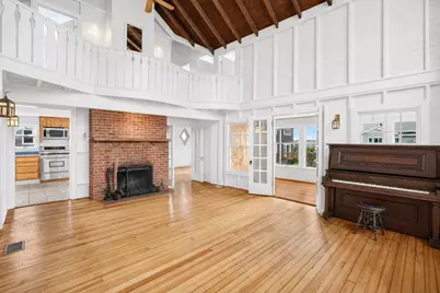 70 Menauhant, Falmouth, MA 02536 - Photo 21