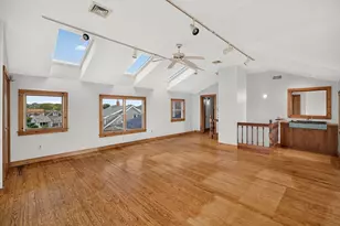 70 Menauhant, Falmouth, MA 02536 - Photo 29