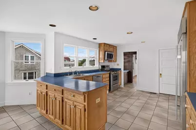 70 Menauhant, Falmouth, MA 02536 - Photo 17