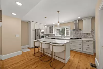 15 Belcher Ave, Brockton, MA 02301 - Photo 3
