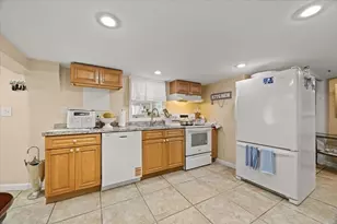 15 Belcher Ave, Brockton, MA 02301 - Photo 27