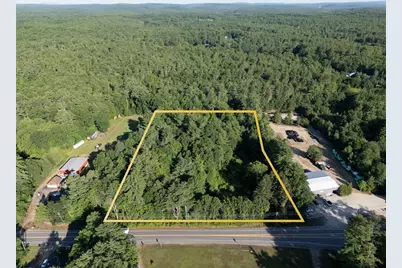 3 Chester Rd, Raymond, NH 03077 - Photo 1