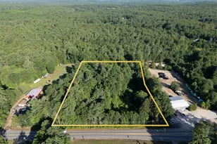 3 Chester Rd, Raymond, NH 03077 - Photo 1