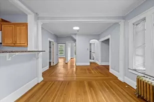 229 W Chestnut St, Brockton, MA 02301 - Photo 7