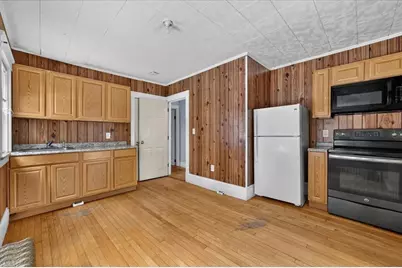 229 W Chestnut St, Brockton, MA 02301 - Photo 27