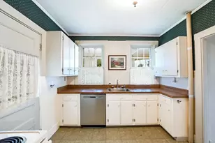1067 Sandwich Rd, Bourne, MA 02561 - Photo 13