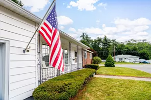 7 Knollwood Ln, Leominster, MA 01453 - Photo 41