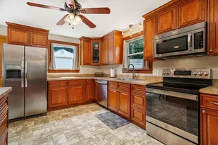 7 Knollwood Ln, Leominster, MA 01453 - Photo 19