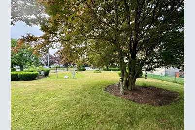318 Alden Rd, Fairhaven, MA 02719 - Photo 9