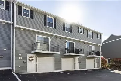 1215 Pawtucket Blvd #36, Lowell, MA 01854 - Photo 7