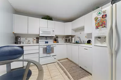 3920 Mystic Valley Pkwy #514, Medford, MA 02155 - Photo 7