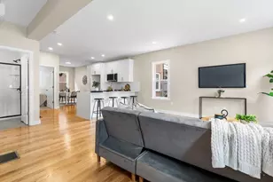 362 Silver St, Boston, MA 02127 - Photo 5