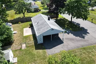 60 Keddy St, Springfield, MA 01109 - Photo 21