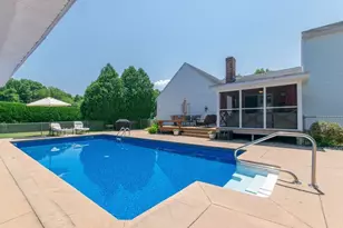35 Jennie Cir, Agawam, MA 01001 - Photo 7