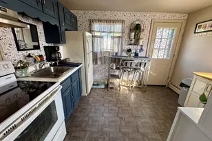 3 Monroe Ct, Gloucester, MA 01930 - Photo 17